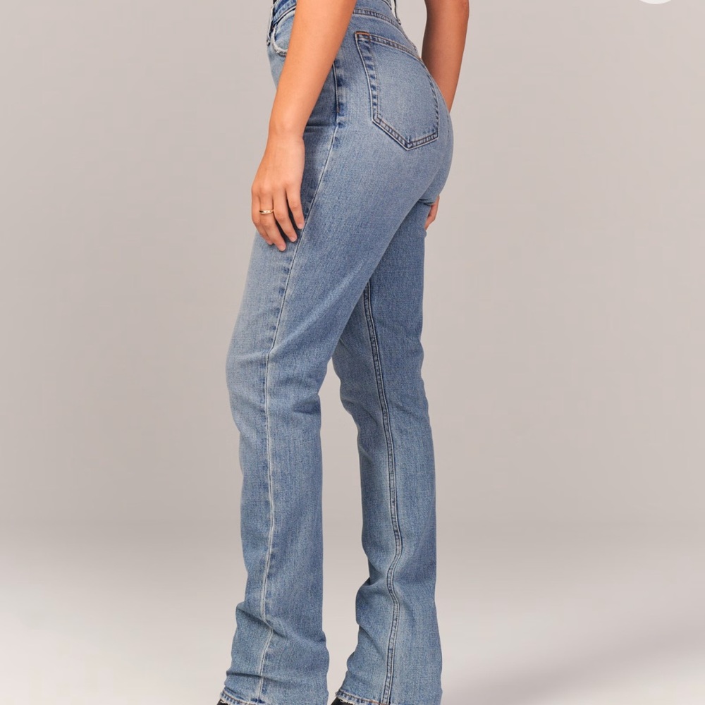 Abercrombie & Fitch Curve Love Jeans - Picture 3 of 4